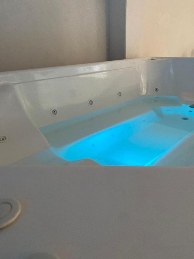 Hotel Hostal Caps Cartagena Luaran gambar